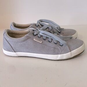 Taos Star Gray Washed Canvas 7.5 Sneakers Shoes casual neutral